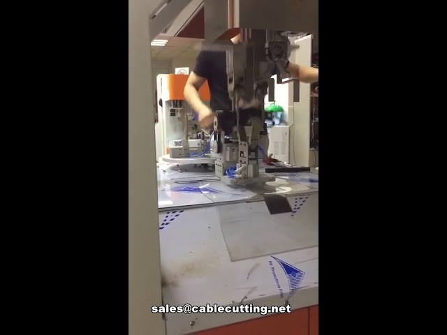 Suuri kaapelinkelaus- ja niputuslaite, voimakaapeli
