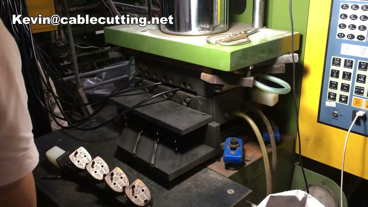 Ruiskupuristuskone, Tulppien valmistuskone, Muovin ruiskupuristuskone 2