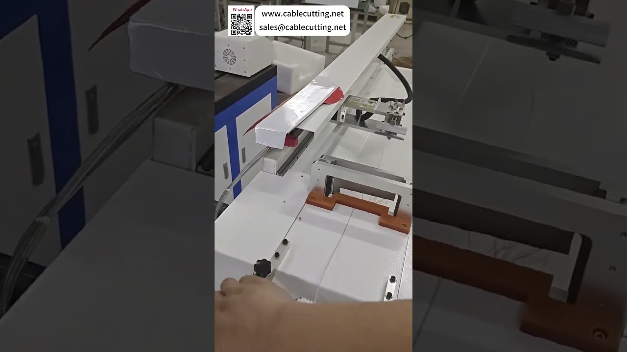 Automaattinen materiaalinveto- ja leikkauskone tarkkaan monijohtimiseen valmistusprosessiin - Lyhyet