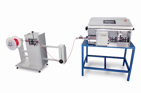 Automaattinen Koaksiaalikaapelin Leikkaus- ja Poistokone WPM-9600S - Langan leikkaus ja kuorinta